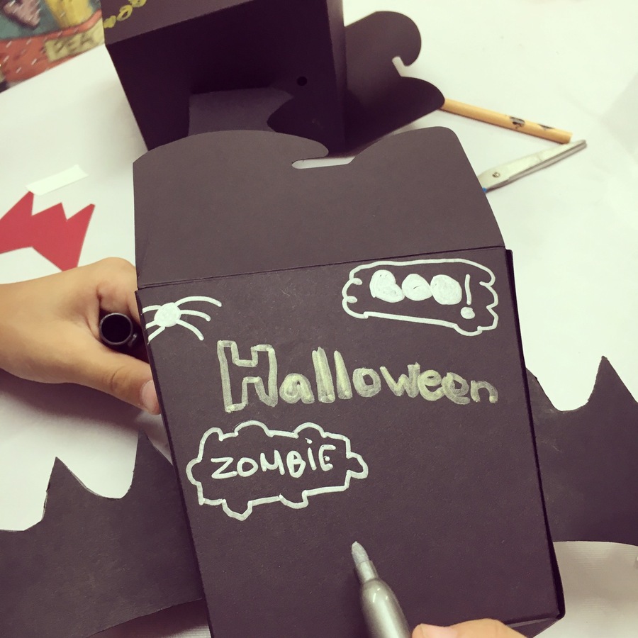 Talleres infantiles de Halloween-9